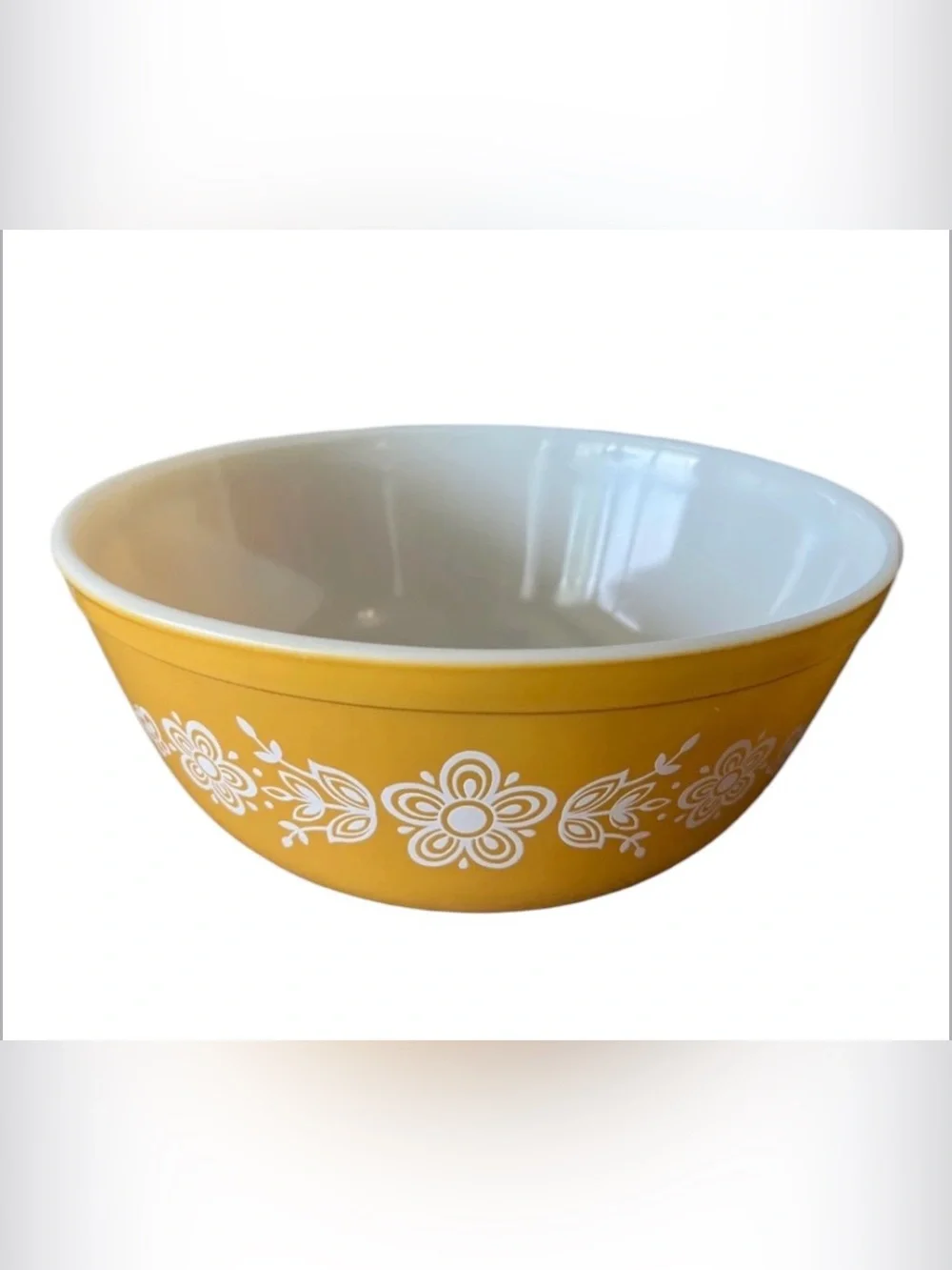 Vintage Pyrex Butterfly Gold (403) 2.5 quarts nesting mixing bowl
